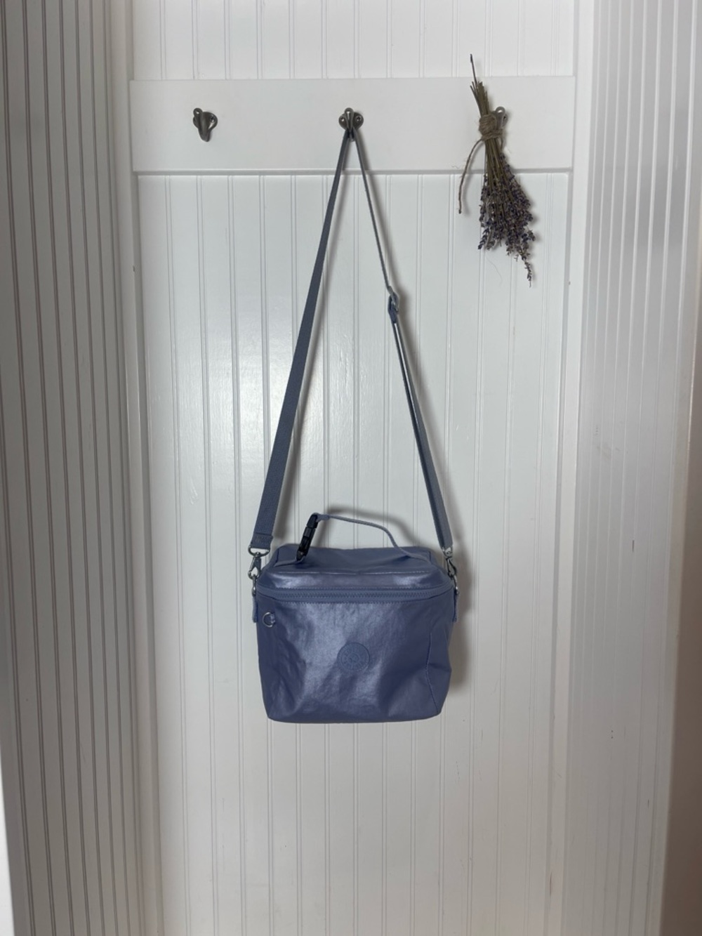 Kipling metallic  Crossbody insulated Shoulder Bag lunch box - Blue